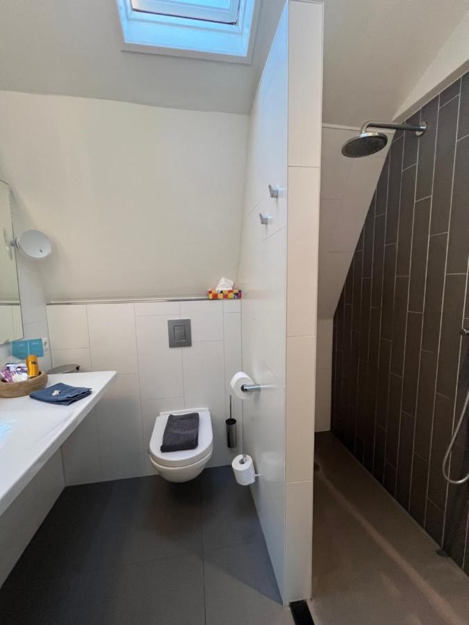 Mid83 Bed and Breakfast Woudsend Exteriör bild