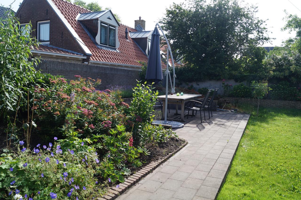 Mid83 Bed and Breakfast Woudsend Exteriör bild