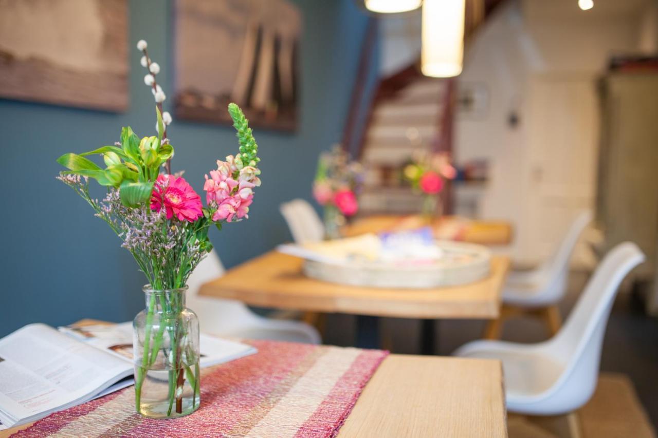 Mid83 Bed and Breakfast Woudsend Exteriör bild